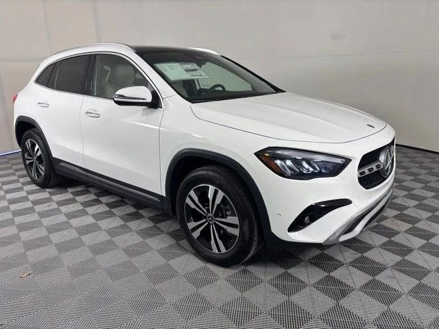 2026 Mercedes-Benz GLA GLA 250's photo