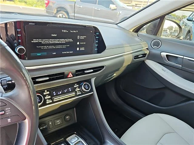 Used 2023 Black Hyundai Limited image 16
