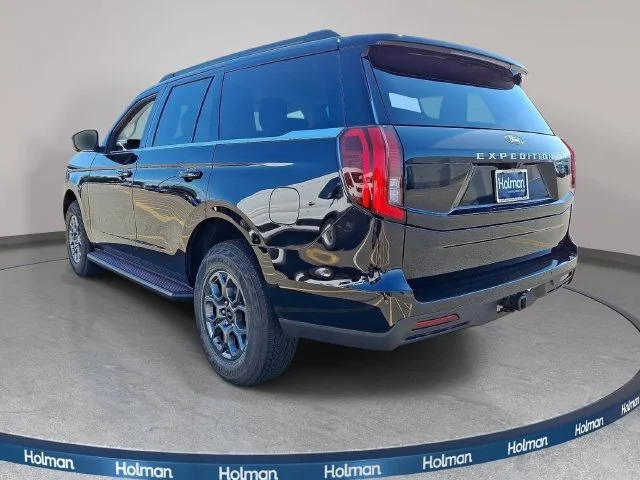 New 2027 Agate Black Metallic Ford Active image 5