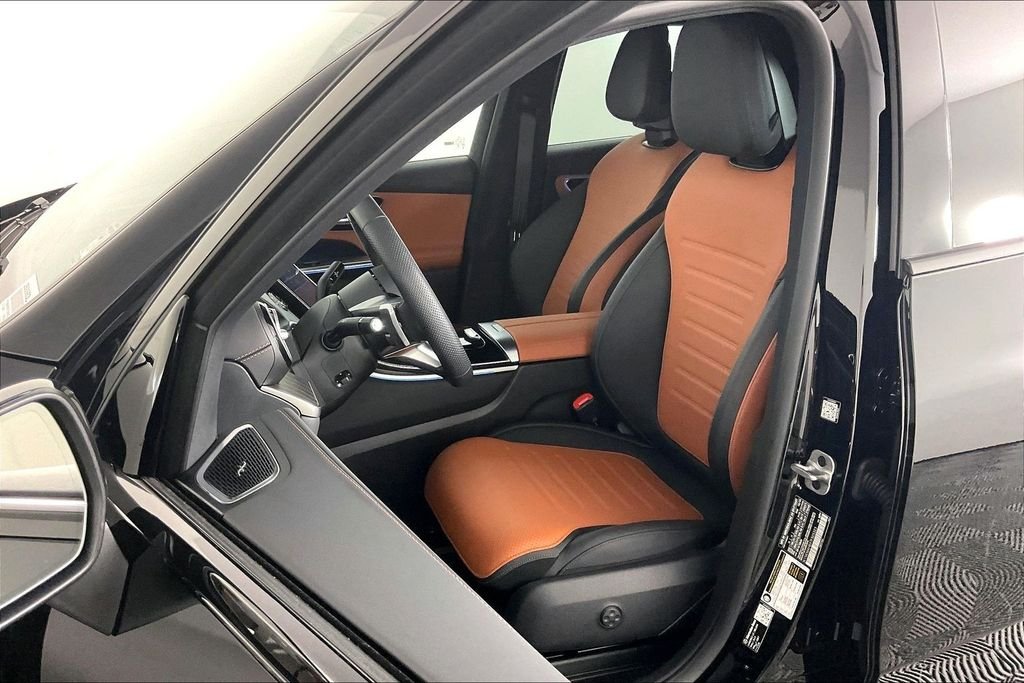 2026 Mercedes-Benz GLC Base - Photo 17
