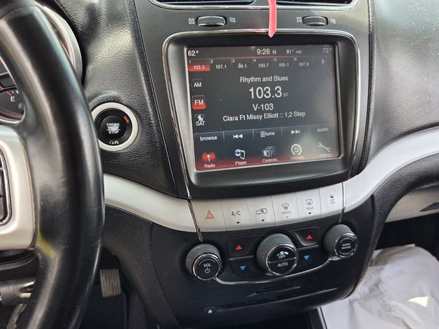 Used 2019 Silver Dodge SE image 16