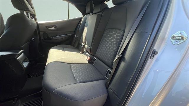 Certified Used 2025 CLASSIC SILVER METALLIC Toyota  image 9