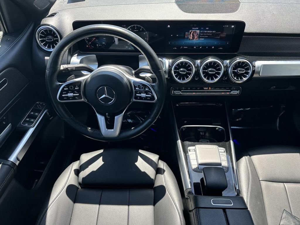 Certified Used 2022  Mercedes-Benz GLB 250 image 19