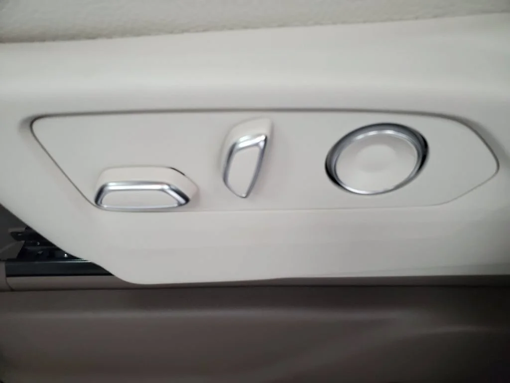 New 2026 Glacier White Tricoat GMC Denali image 6