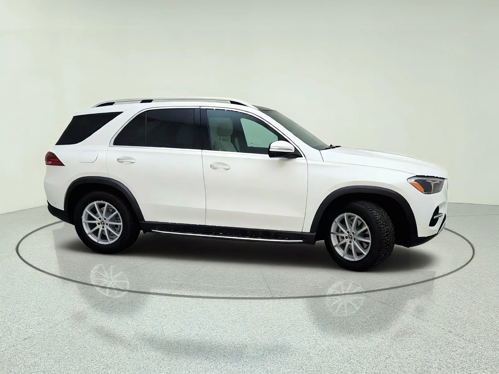 Certified Used 2026 Polar White Mercedes-Benz GLE 350 image 6