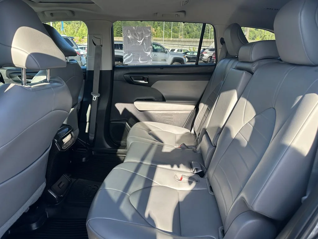 Used 2023 Gray Toyota XLE image 14
