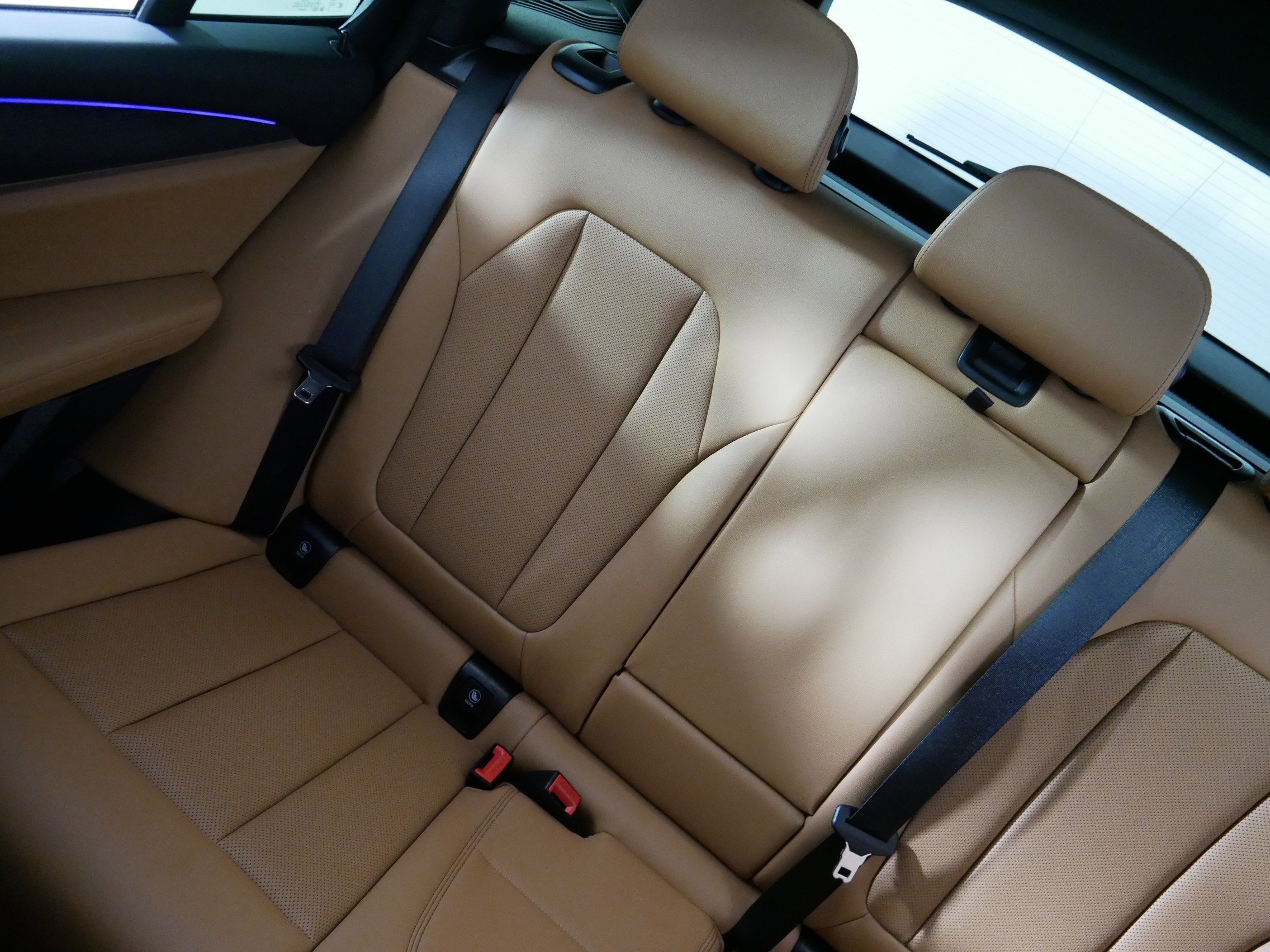 Used 2024 Skyscraper Grey Metallic BMW xDrive30i image 12