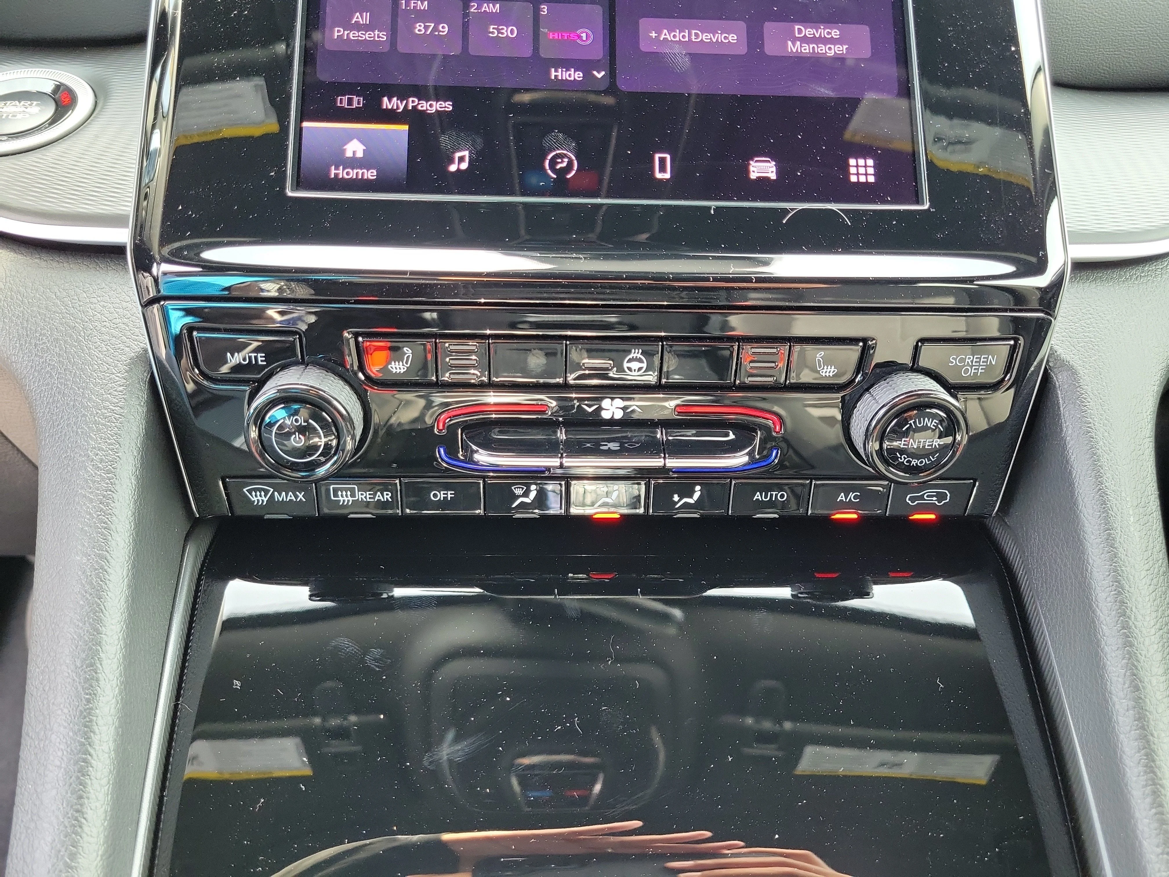New 2026 Silver Zynith Jeep Laredo X image 28
