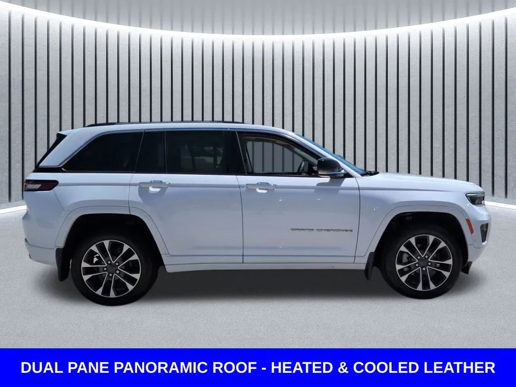 Used 2023 White Jeep Overland image 4