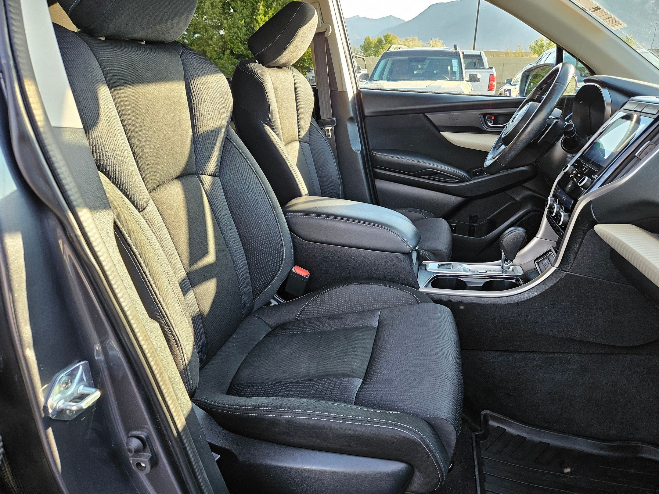 Used 2022 Magnetite Gray Metallic Subaru Premium image 30