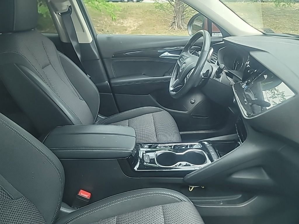Used 2021 Brown Buick Preferred image 4