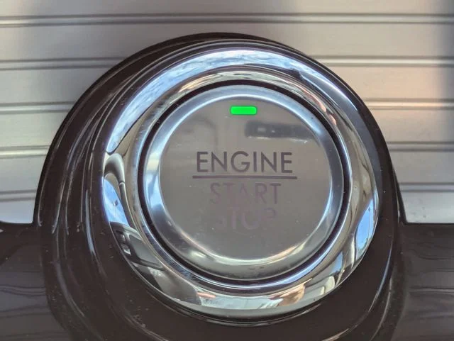 Used 2020 Burgundy Velvet Lincoln Standard image 28