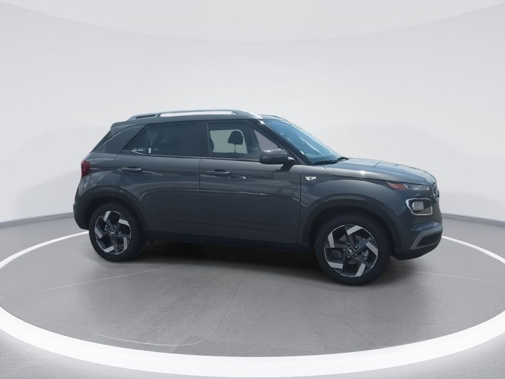 New 2026 Gray Hyundai SEL image 2