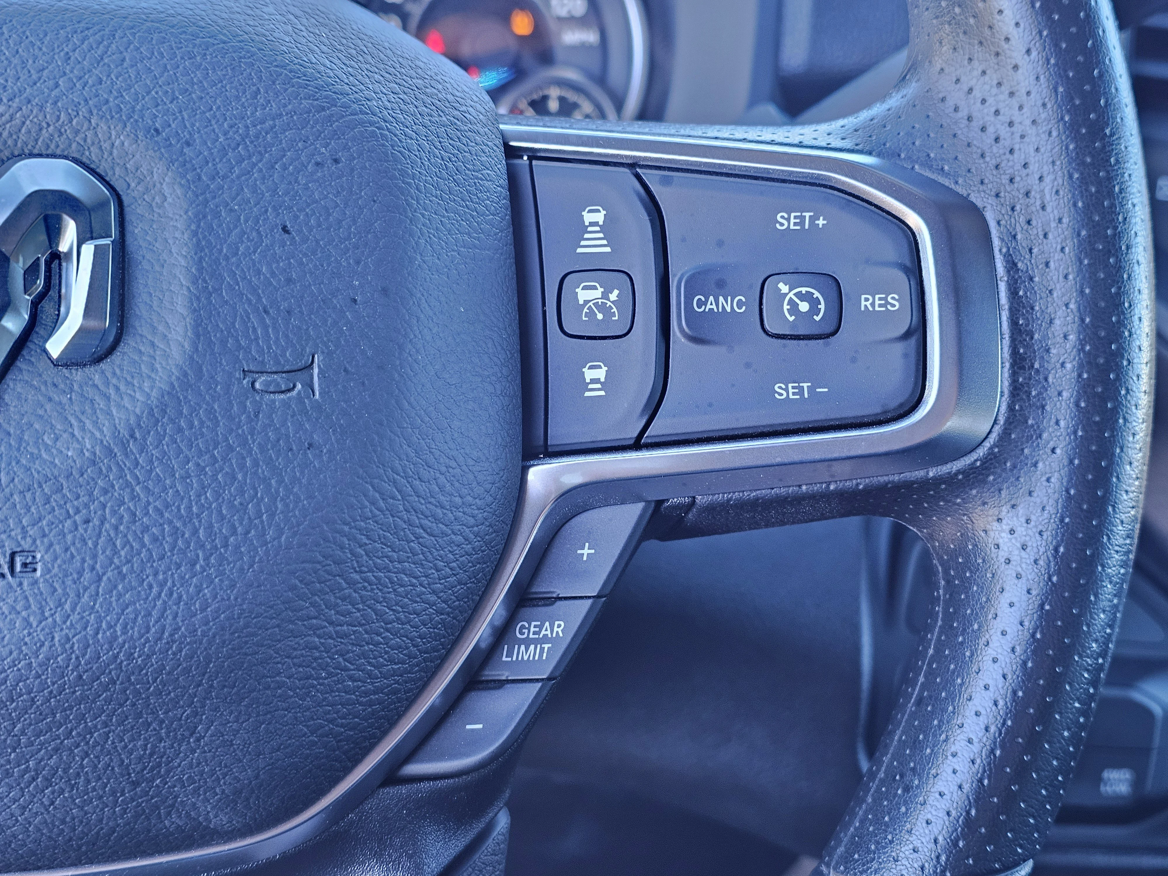 2025 RAM 2500 Tradesman - Photo 21