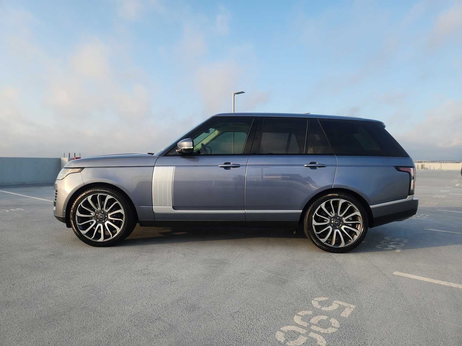 2021 Land Rover Range Rover HSE Westminster Edition photo 3