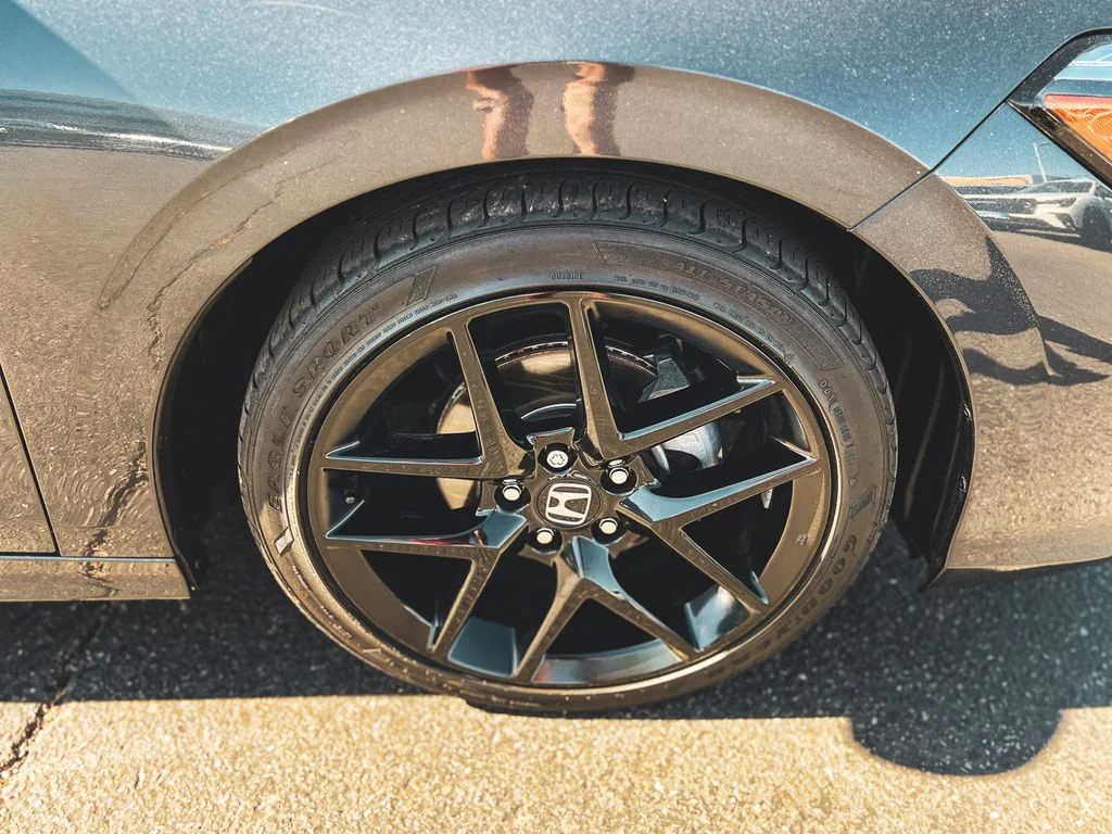 Used 2025 Gray Honda Sport image 11