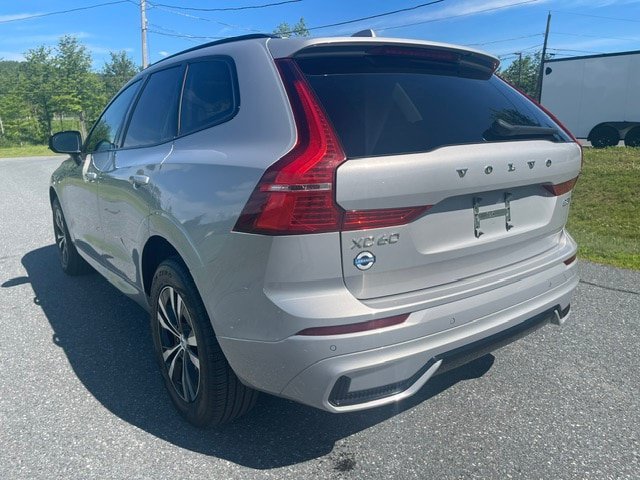 Used 2024 Silver Volvo Core Dark Theme image 5