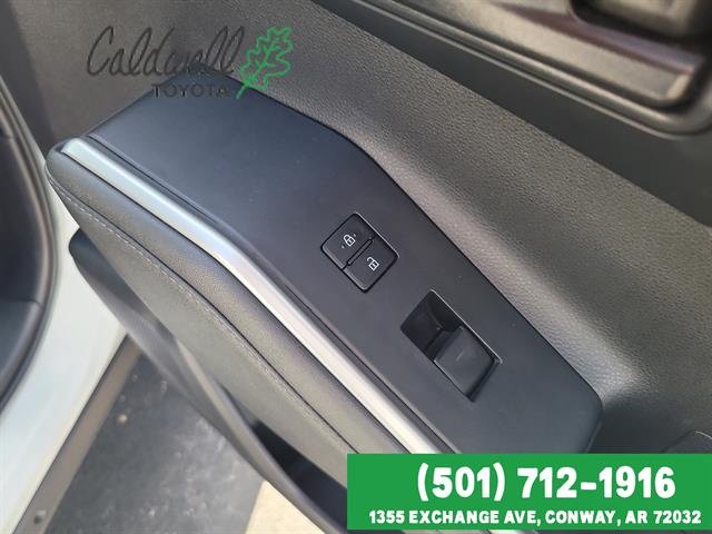 2024 Toyota Highlander LE - Photo 29