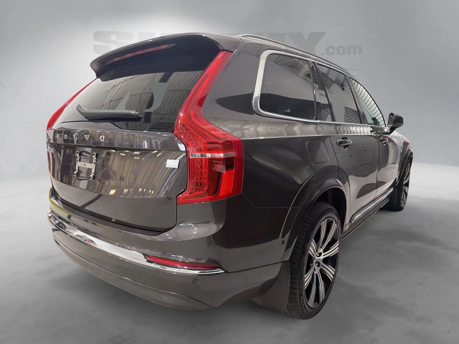 Used 2024 Gray Volvo T8 Plus Bright Theme 7 Passenger image 8
