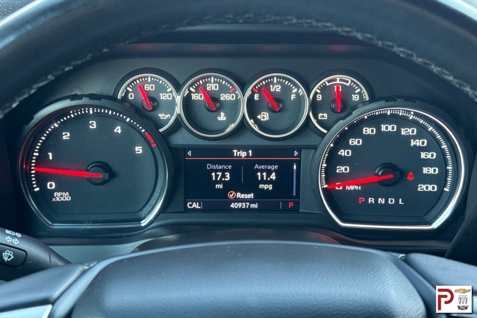 Used 2023 Silver Chevrolet LT image 27