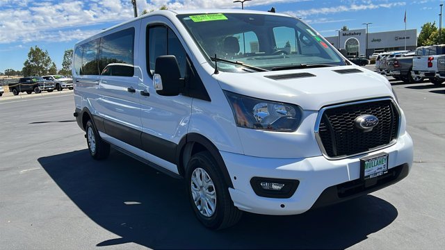 Used 2024 White Ford  image 1