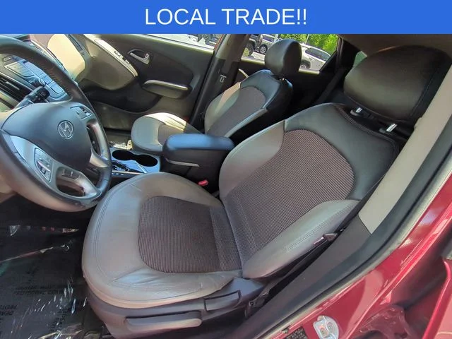 Used 2013 Red Hyundai GLS image 16