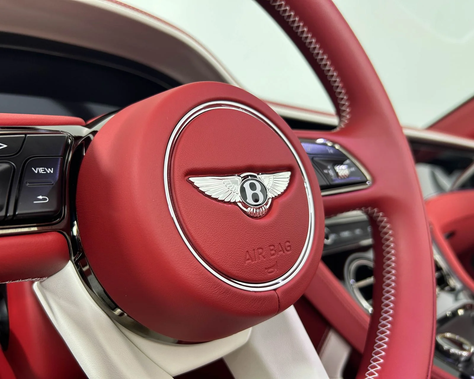 New 2026  Bentley GTC image 19