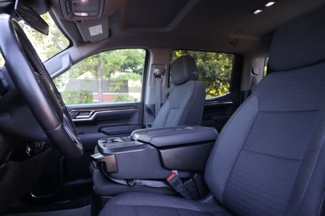 Used 2023 White Chevrolet LT image 20