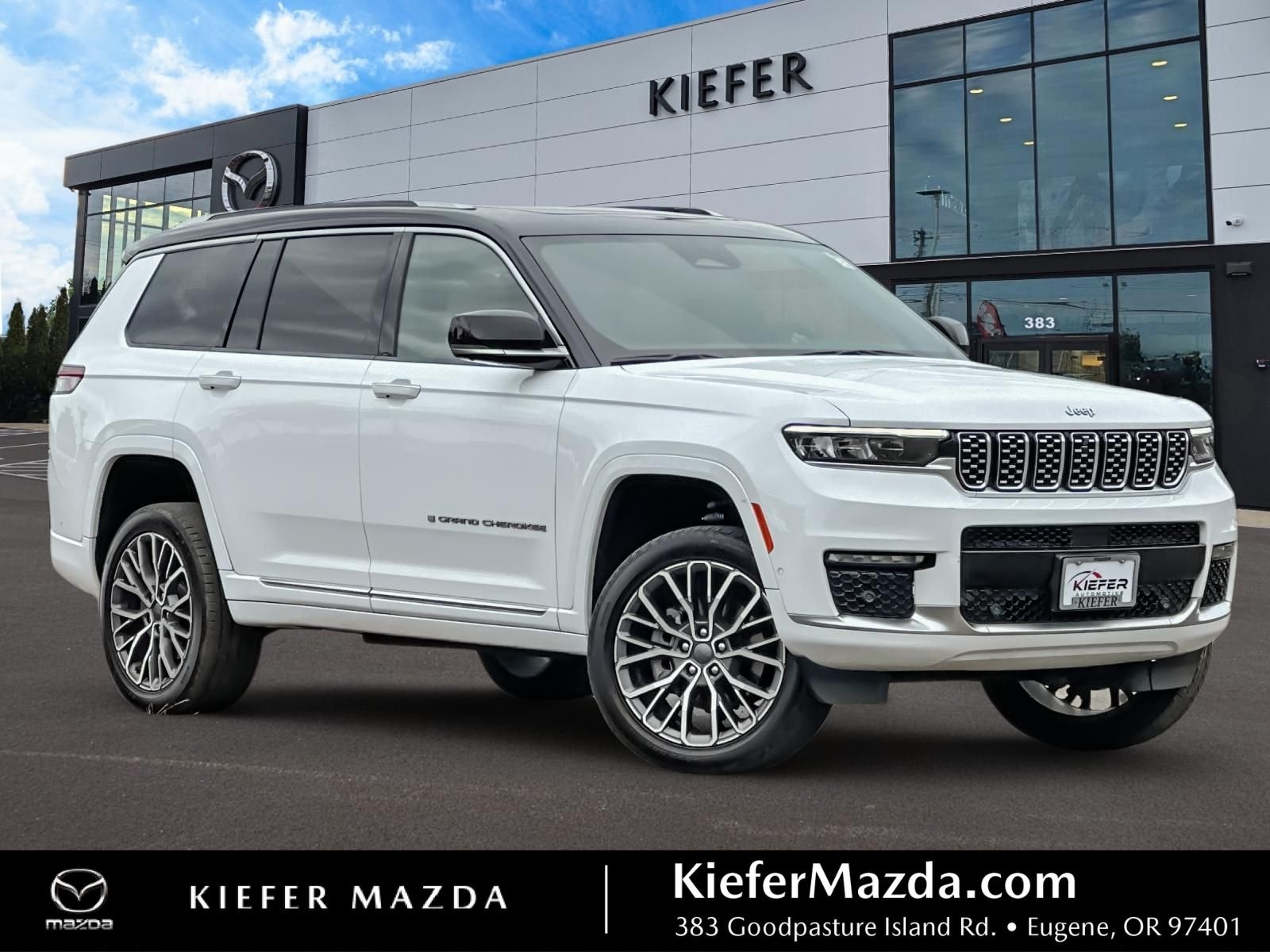 2023 Jeep Grand Cherokee L Summit Reserve 4x4's photo