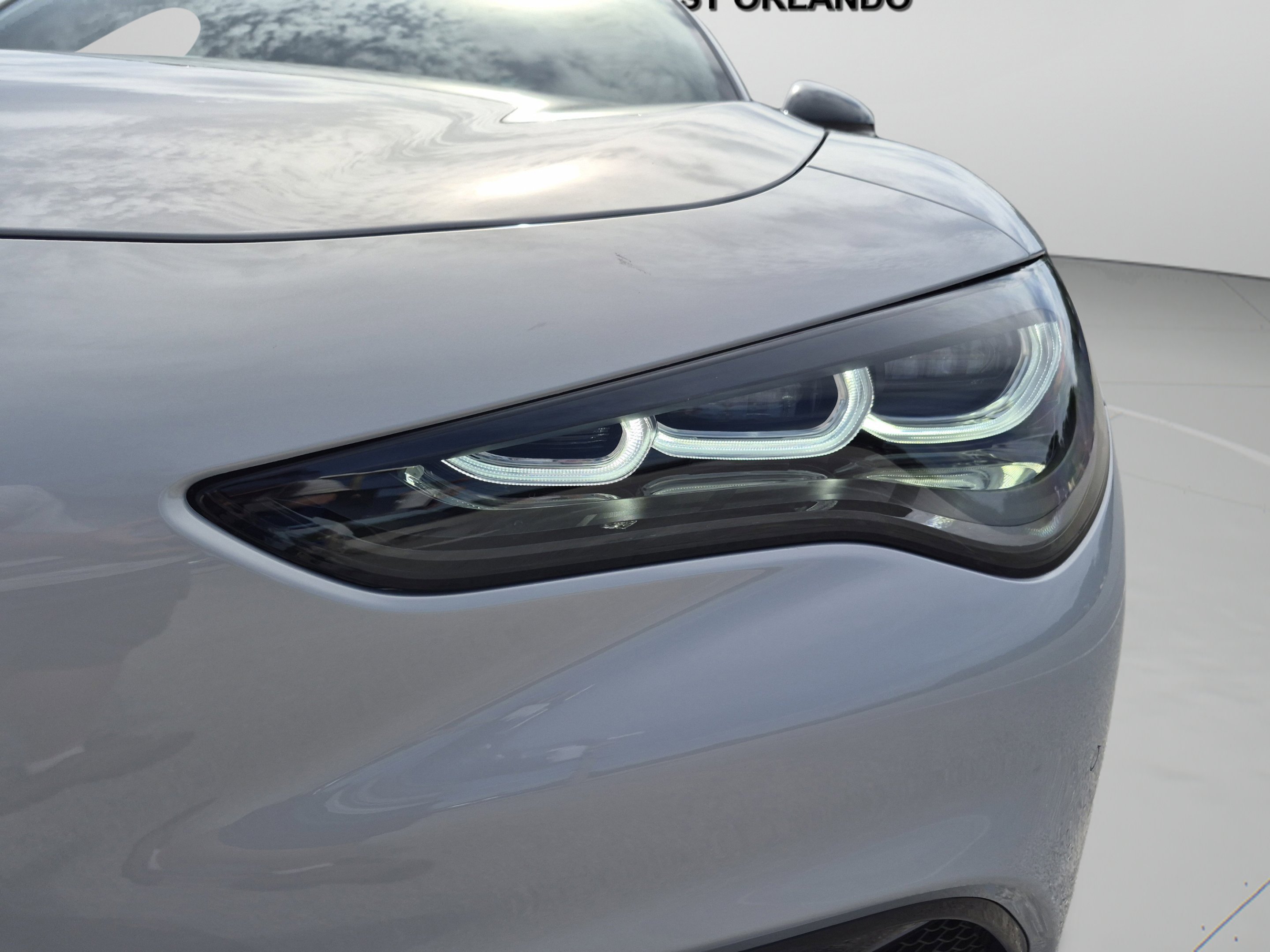 New 2026 Moonlight Gray Metallic Alfa Romeo  image 67