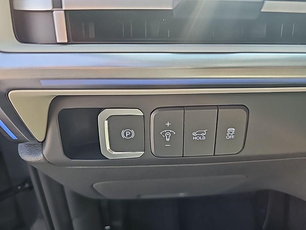 2026 Hyundai Santa Fe Limited - Photo 15