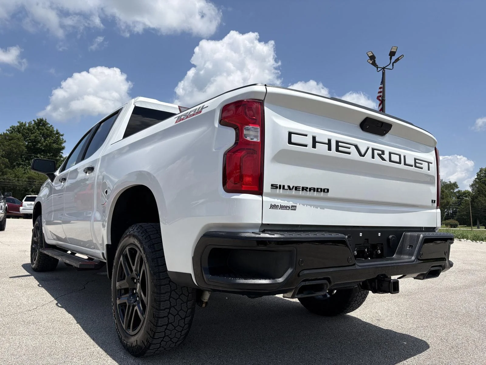Used 2021 Summit White Chevrolet LT Trail Boss image 20