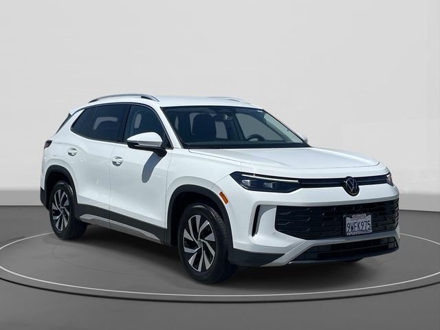 2026 Volkswagen Tiguan 2.0T S's photo