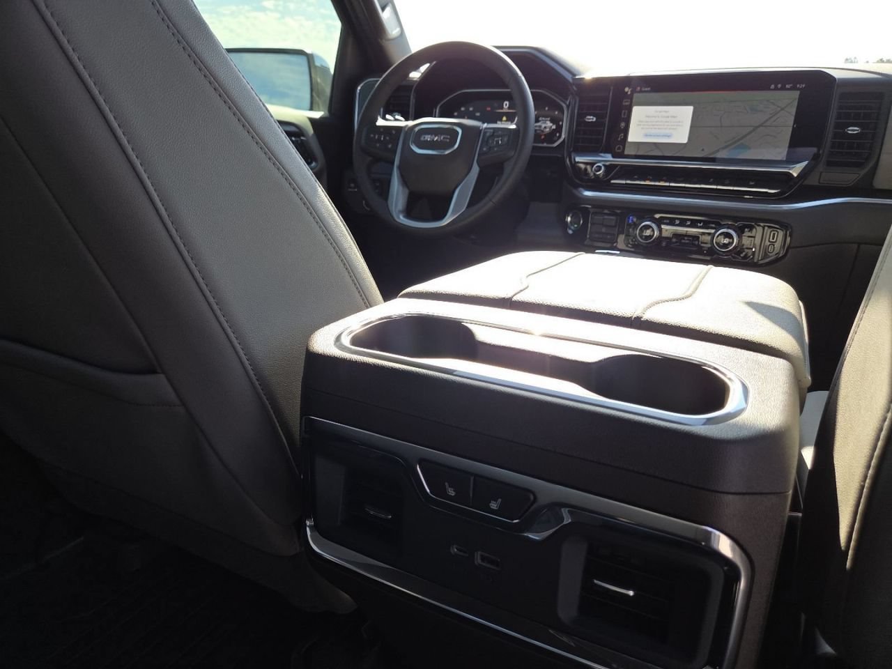 2026 GMC Sierra 1500 SLT - Photo 26