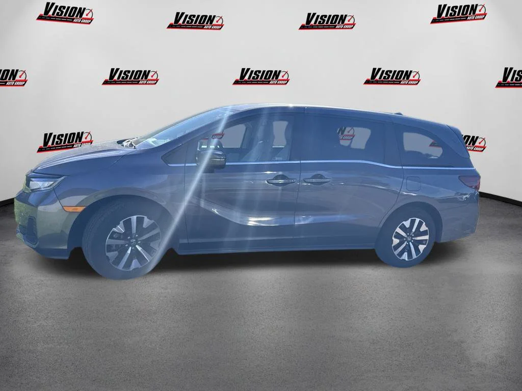 Used 2025 Silver Honda EX-L image 2