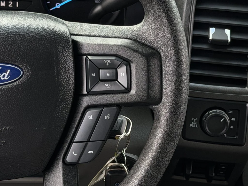 Used 2018 Gray Ford XL image 17