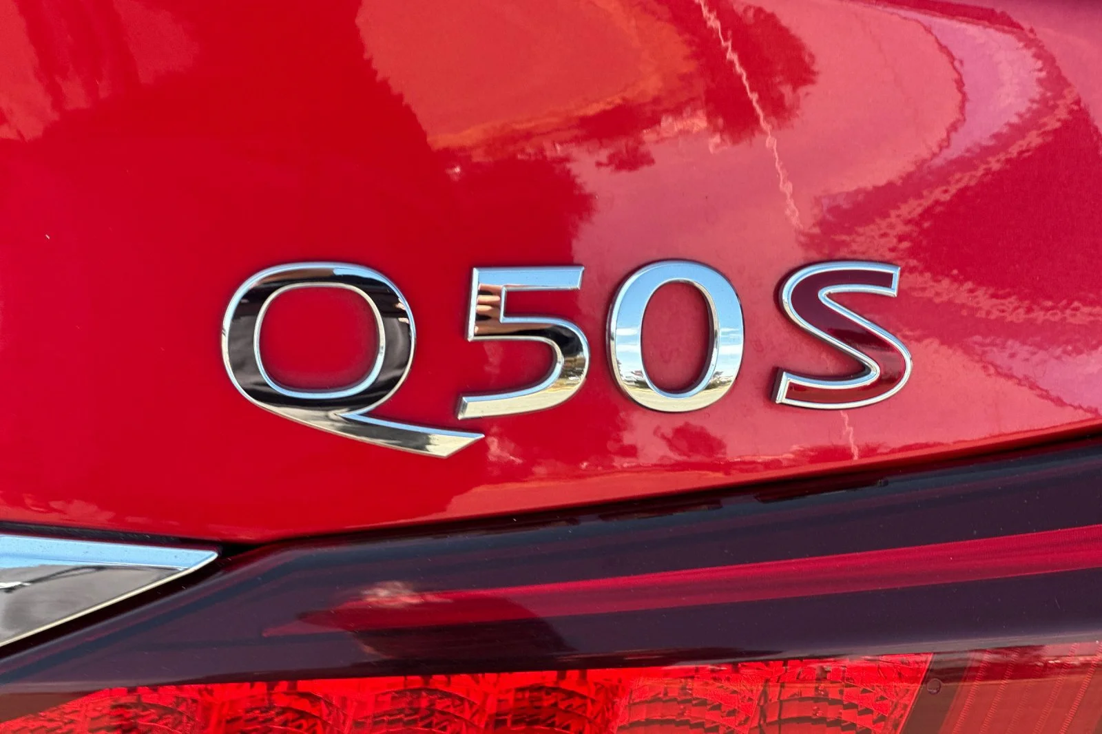 Used 2019 Red INFINITI Red Sport 400 image 12