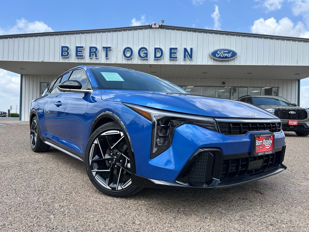 2025 Kia K4 GT-Line