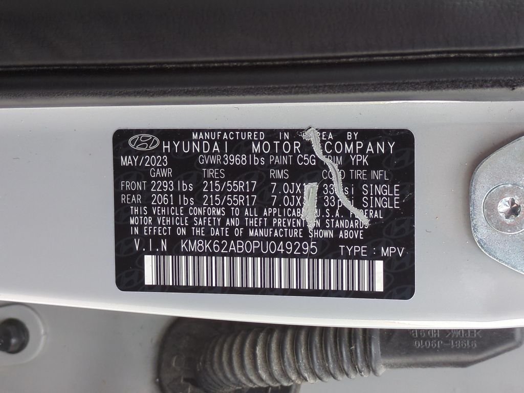 Used 2023 Silver Hyundai SEL image 24