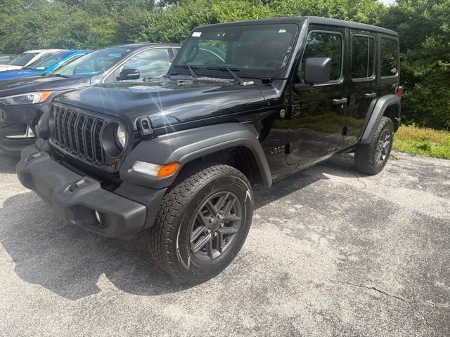Used 2024 Black Jeep Sport S image 1
