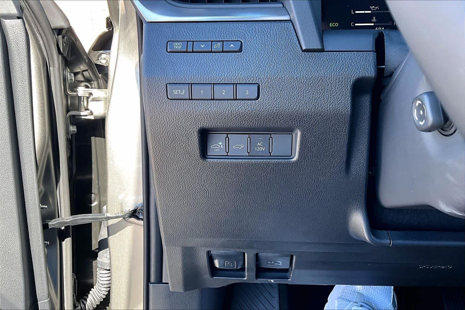 Used 2026 Atomic Silver Lexus Premium+ image 32