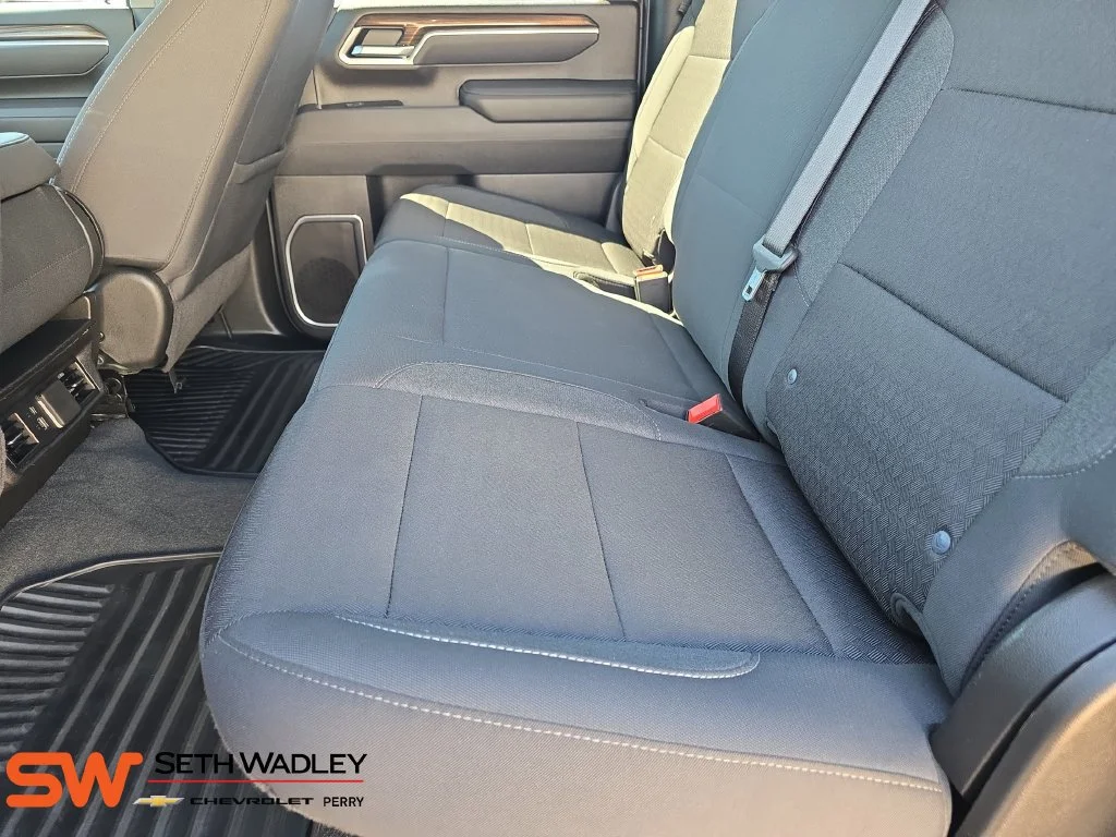 Used 2025 Sterling Gray Metallic Chevrolet LT image 13