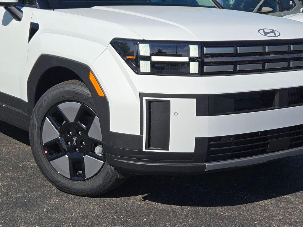 New 2026 White Hyundai SEL image 3