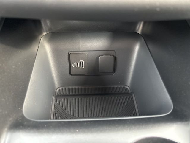 New 2026 Agate Black Metallic Ford Tremor® image 27