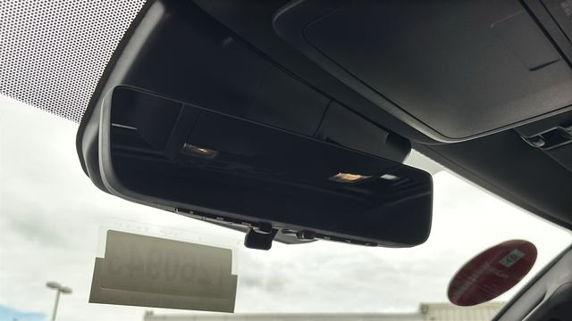 2025 Toyota Tacoma Limited - Photo 27