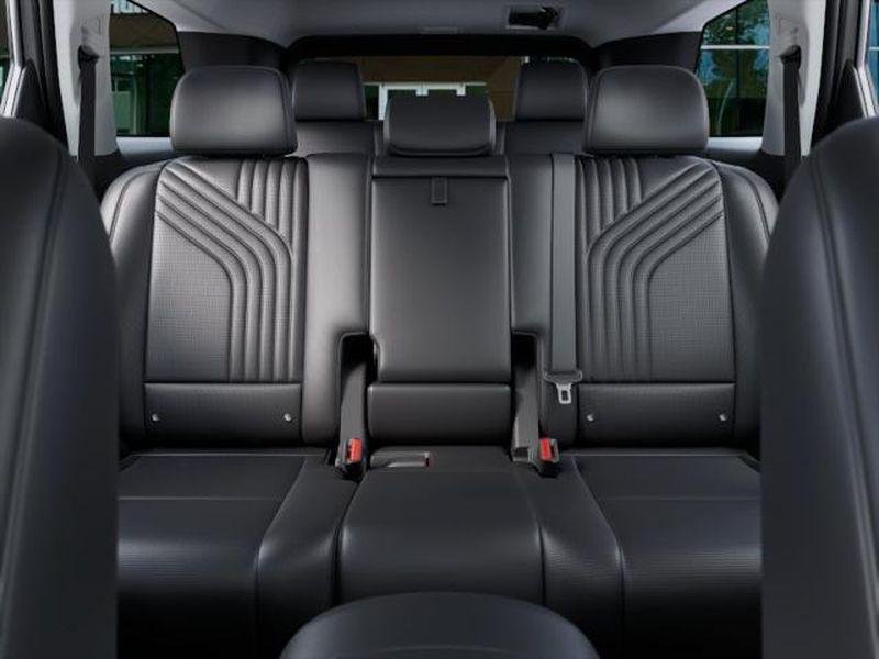 New 2026 Creamy White Pearl Hyundai SEL 8P image 12