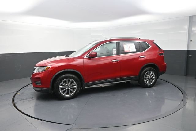 Used 2017 Red Nissan SV image 40