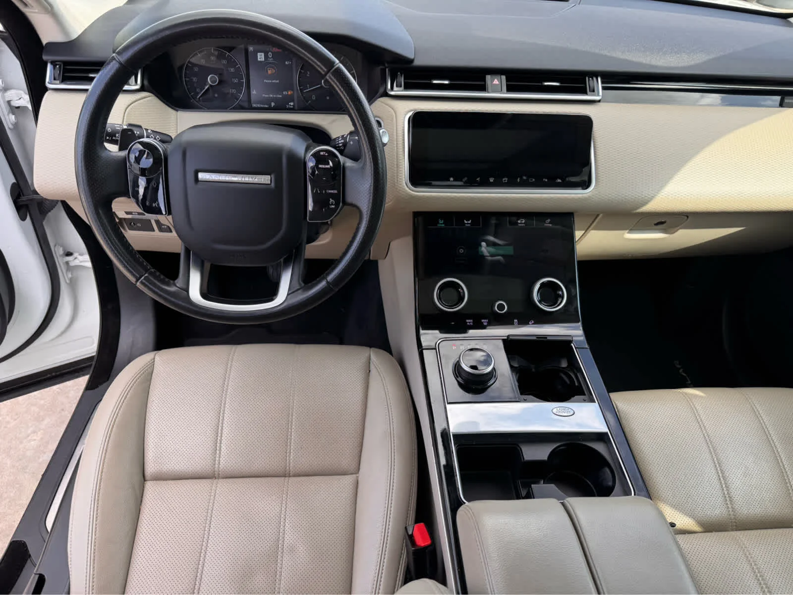 Used 2020 Fuji White Land Rover S image 19