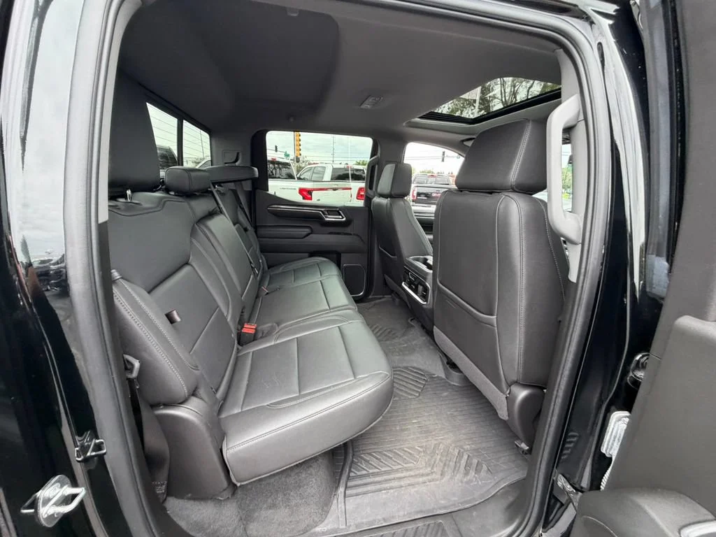 2024 Chevrolet Silverado 1500 LTZ - Photo 13
