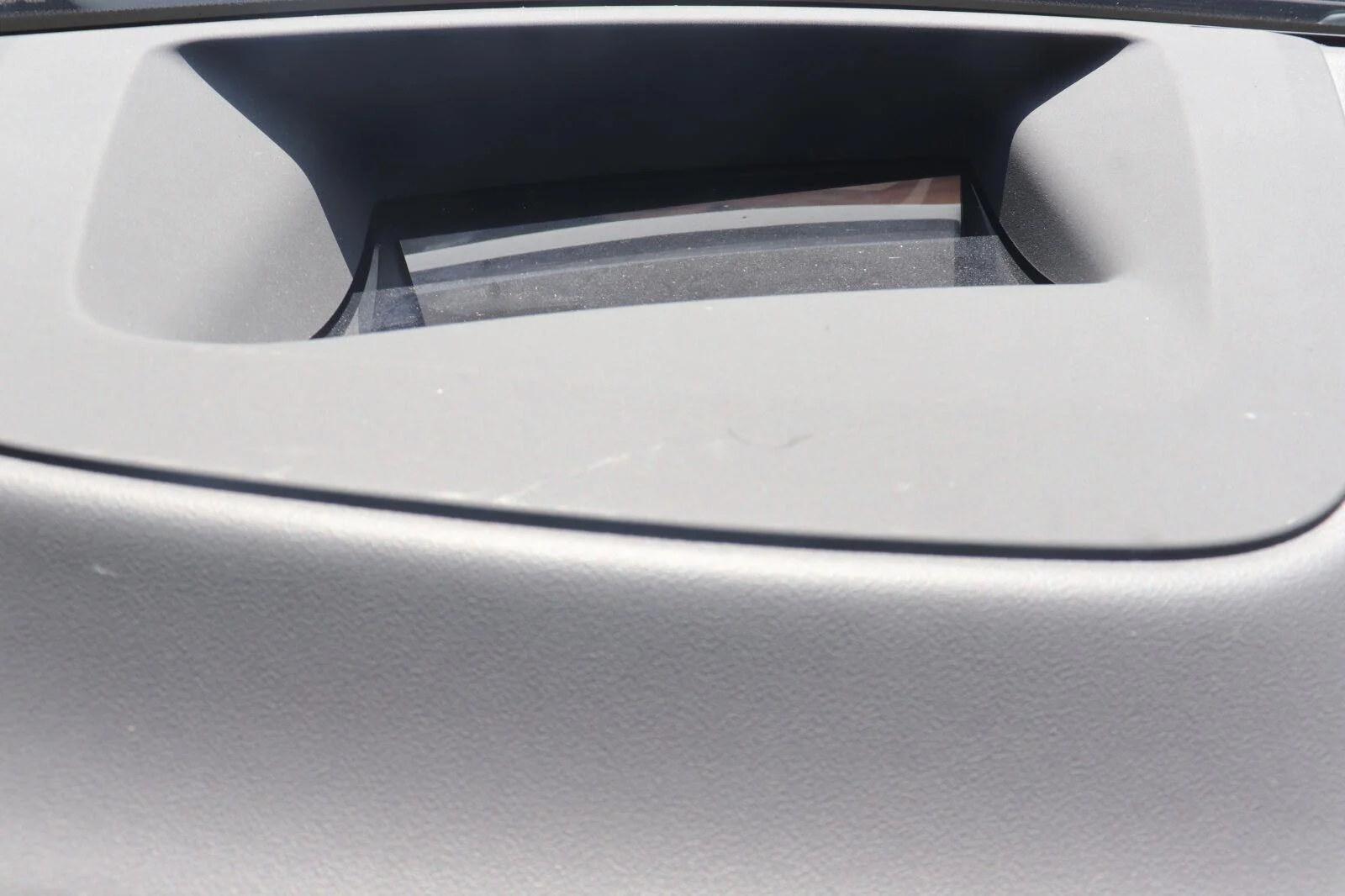 Used 2024 Alpine White BMW xDrive50e image 32